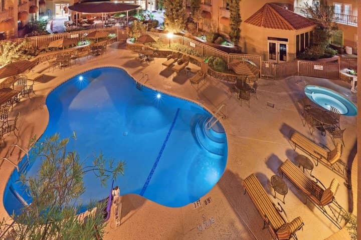 Pool 15 of 28
